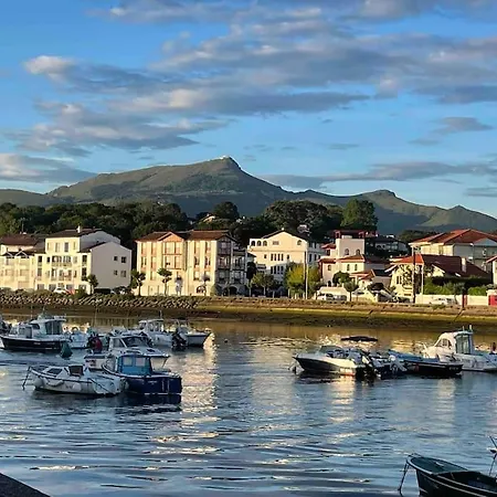 Vue Plongeante Sur L'eau Apartmán *